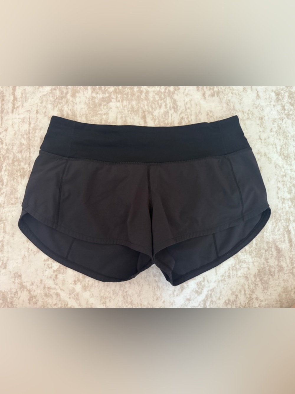 Lululemon Speed Up Shorts Low Rise 2.5” Black Size 4